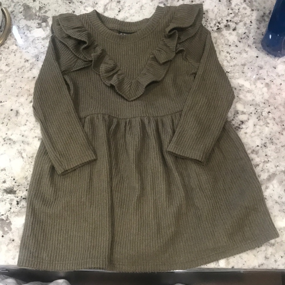 Art Class dress